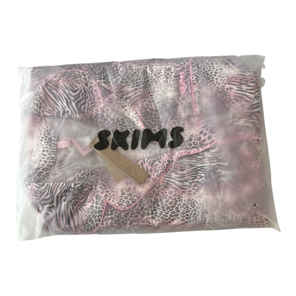 New SKIMS Sleep Set Medium Bloom Mini Multi Animal Pink Pajama Set Long Sleeve - Picture 16 of 16